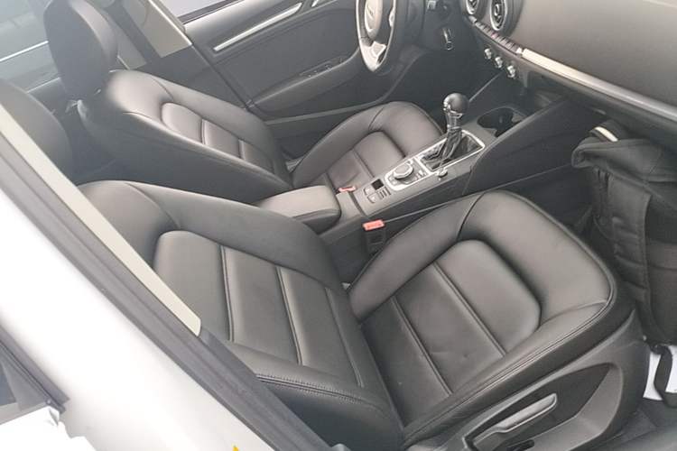 Used Audi A3 2016 Sportback 35 TFSI Ambition Right Front Seat