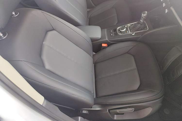 Used Audi A3 2016 Sportback 35 TFSI Ambition Right Front Seat