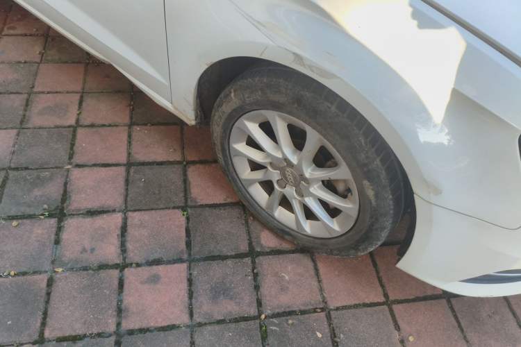 Used Audi A3 2016 Sportback 35 TFSI Ambition Edition Right Front Wheel Hub