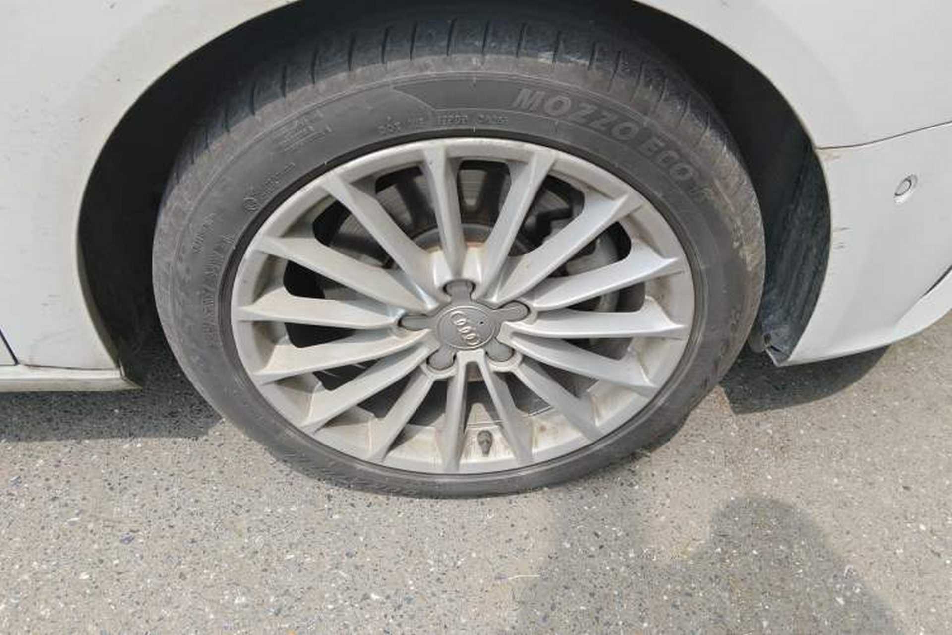 Used Audi A3 2016 Sportback 40 TFSI Luxury Model Right Front Wheel Hub