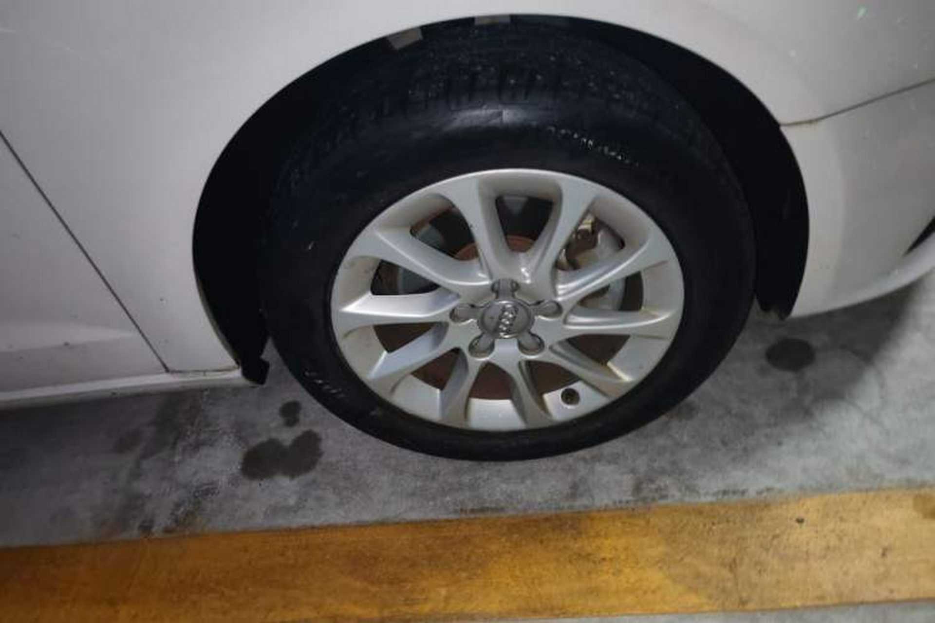 Used Audi A3 2016 Sportback 35 TFSI Ambition Right Front Wheel Hub