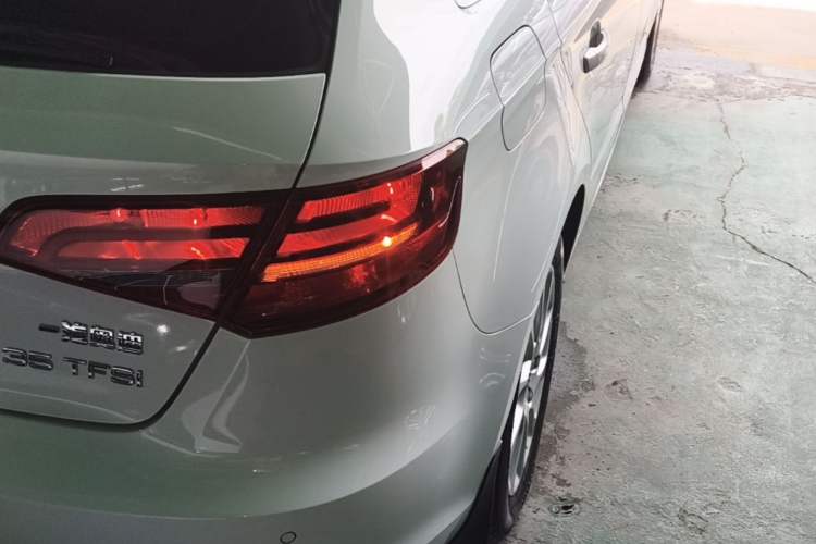 Used Audi A3 2016 Sportback 35 TFSI Ambition Edition Right Rear Taillight