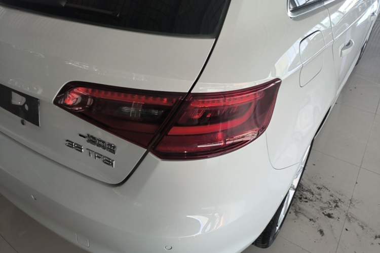 Used Audi A3 2016 Sportback 35 TFSI Style Edition Right Rear Taillight