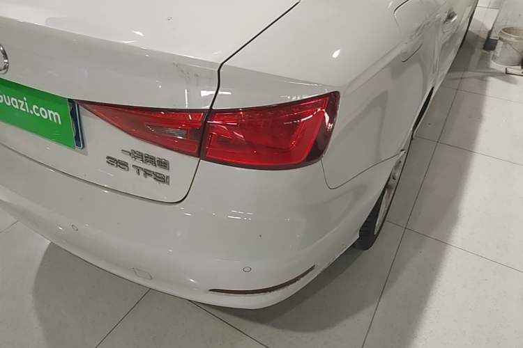 Used Audi A3 2016 Limousine 35 TFSI Style Edition Right Rear Taillight
