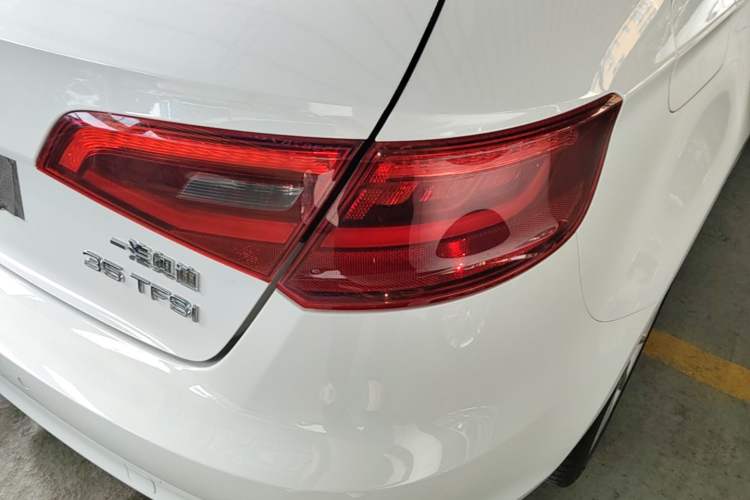 Used Audi A3 2016 Sportback 35 TFSI Style Edition Right Rear Taillight
