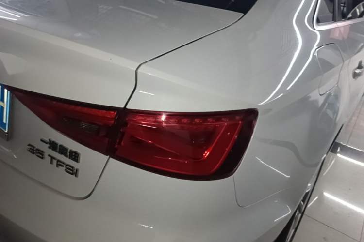Used Audi A3 2016 Limousine 35 TFSI Style Edition Right Rear Taillight