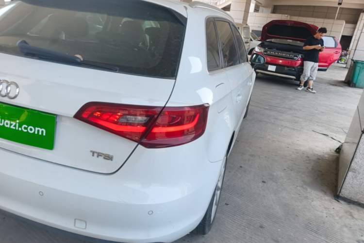 Used Audi A3 2016 Sportback 35 TFSI Style Edition Right Rear Taillight
