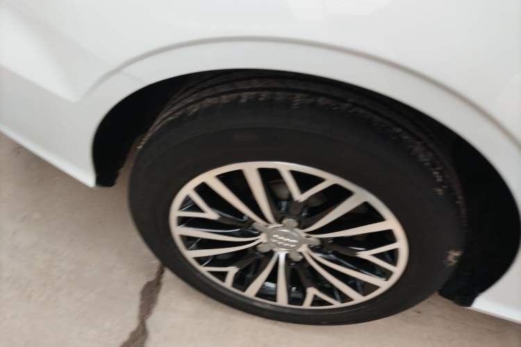 Used Audi A3 2016 Limousine 35 TFSI Prestige Edition Right Rear Wheel Hub