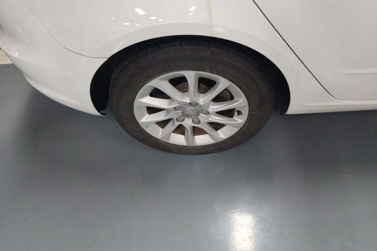 Used Audi A3 2016 Sportback 35 TFSI Ambition Edition Right Rear Wheel Hub