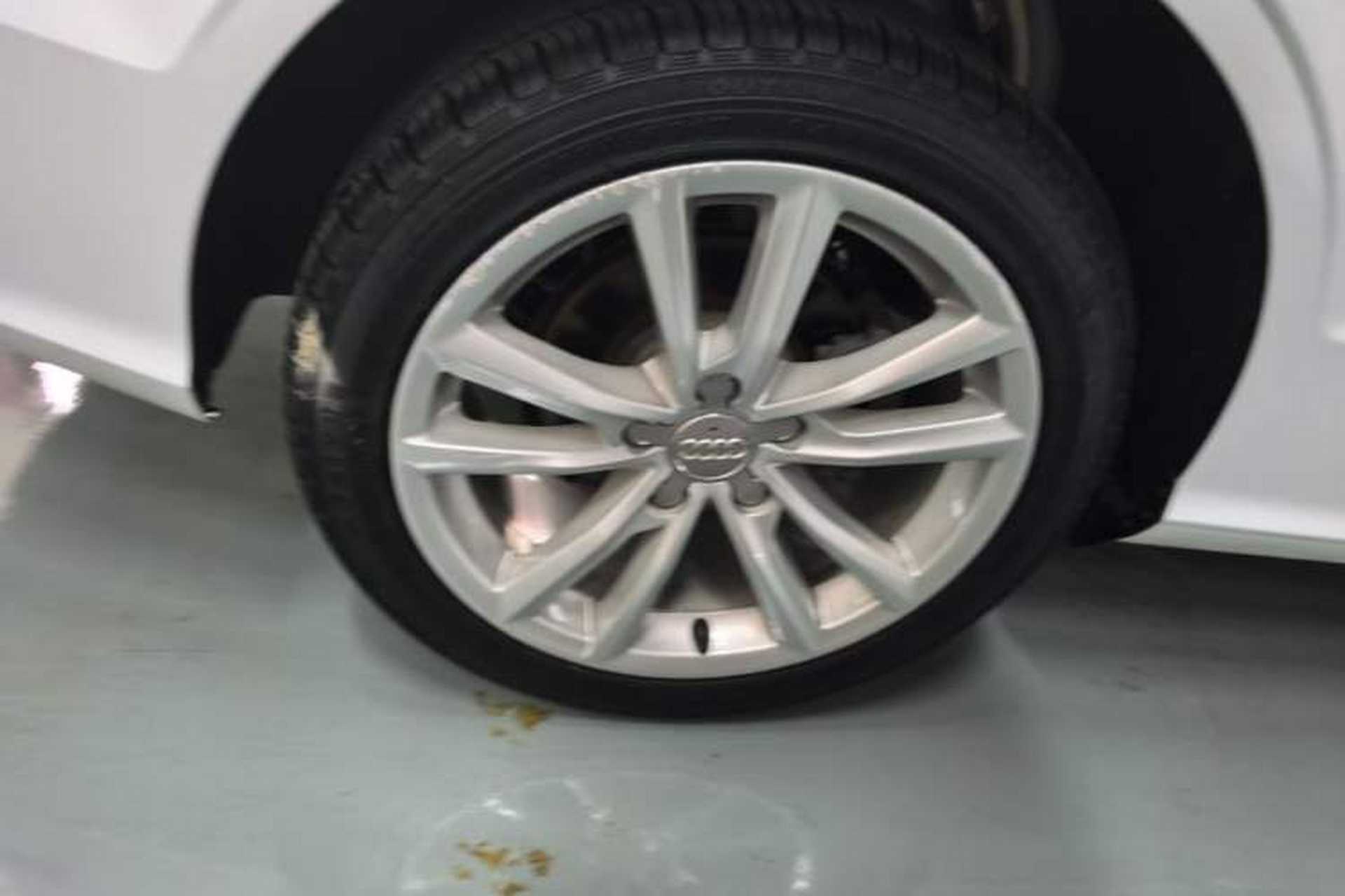 Used Audi A3 2016 Limousine 35 TFSI Style Edition Right Rear Wheel Hub