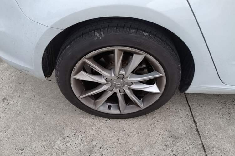 Used Audi A3 2016 Sportback 35 TFSI Style Edition Right Rear Wheel Hub