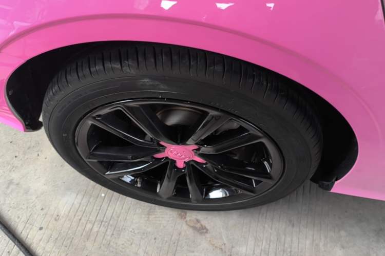 Used Audi A3 2016 Limousine 35 TFSI Style Edition Right Rear Wheel Hub