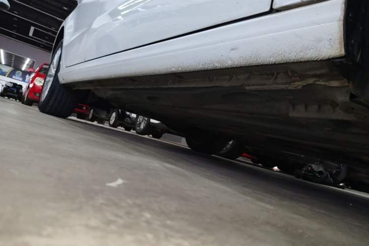 Used Audi A3 2016 Limousine 35 TFSI Prestige Edition Right Side Sill