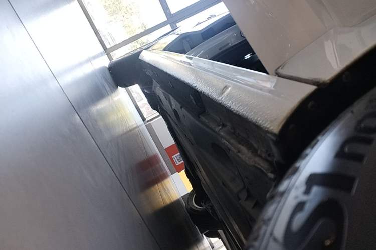 Used Audi A3 2016 Limousine 35 TFSI Prestige Edition Right Side Sill