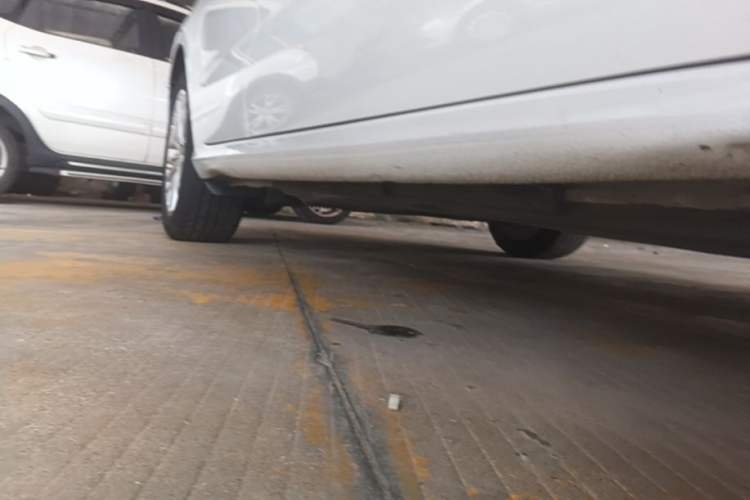 Used Audi A3 2016 Limousine 35 TFSI Prestige Edition Right Side Sill