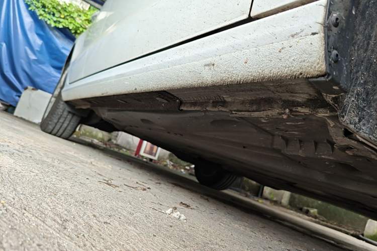 Used Audi A3 2016 Limousine 35 TFSI Prestige Edition Right Side Sill