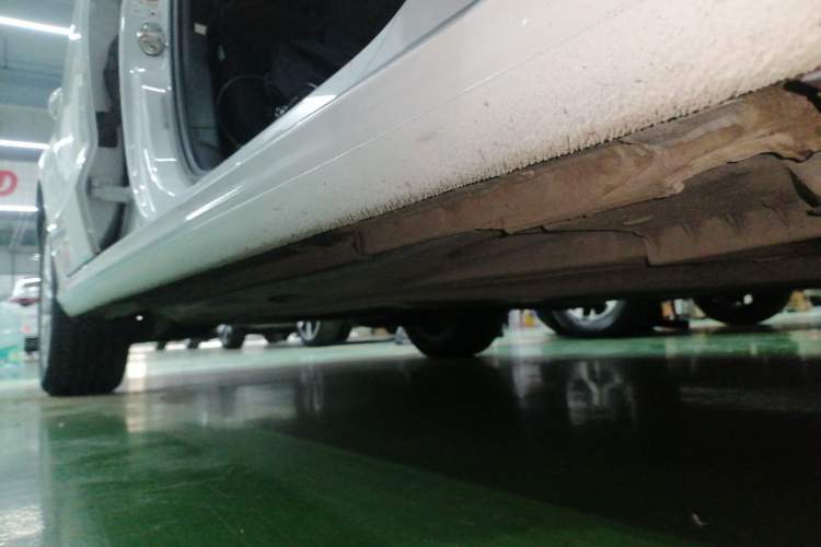Used Audi A3 2016 Limousine 35 TFSI Prestige Edition Right Side Sill
