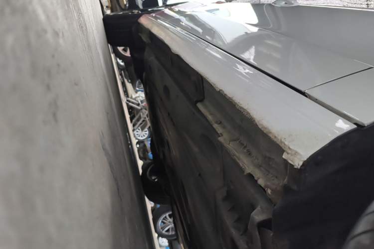 Used Audi A3 2016 Limousine 35 TFSI Style Edition Right Side Sill