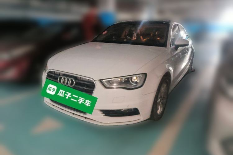 Used Audi A3 2016 Limousine 35 TFSI Prestige Edition Guazi used car, China used car export, Used car for sale, Used Audi cars, Cheapest cars for sale