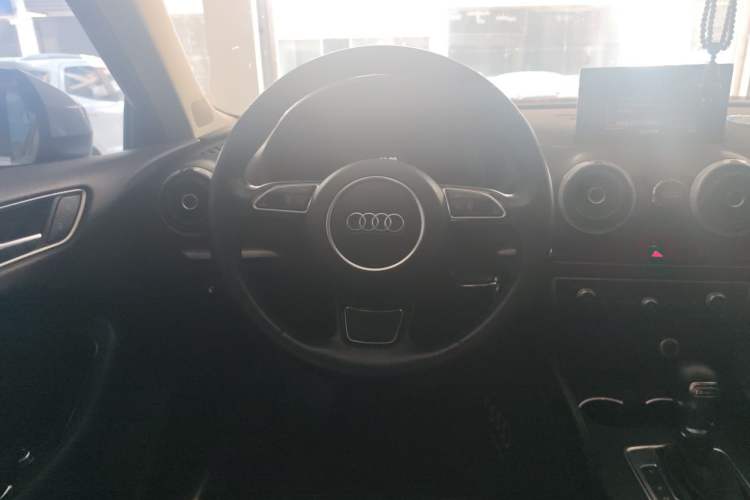 Used Audi A3 2016 Sportback 35 TFSI Style Edition Steering Wheel