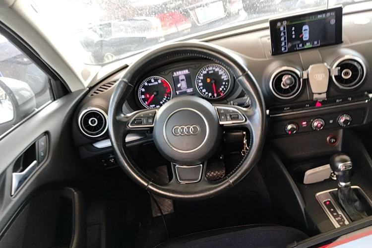 Used Audi A3 2016 Sportback 35 TFSI Ambition Steering Wheel