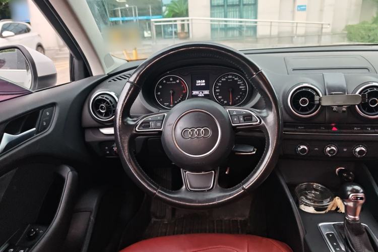 Used Audi A3 2016 Limousine 35 TFSI Prestige Edition Steering Wheel