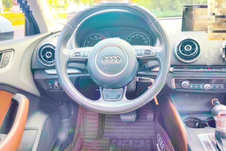 Used Audi A3 2016 Sportback 35 TFSI Style Edition Steering Wheel