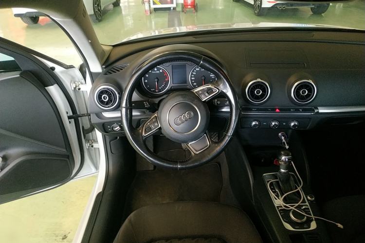 Used Audi A3 2016 Sportback 35 TFSI Ambition Steering Wheel