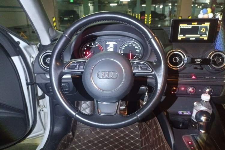 Used Audi A3 2016 Sportback 35 TFSI Ambition Edition Steering Wheel