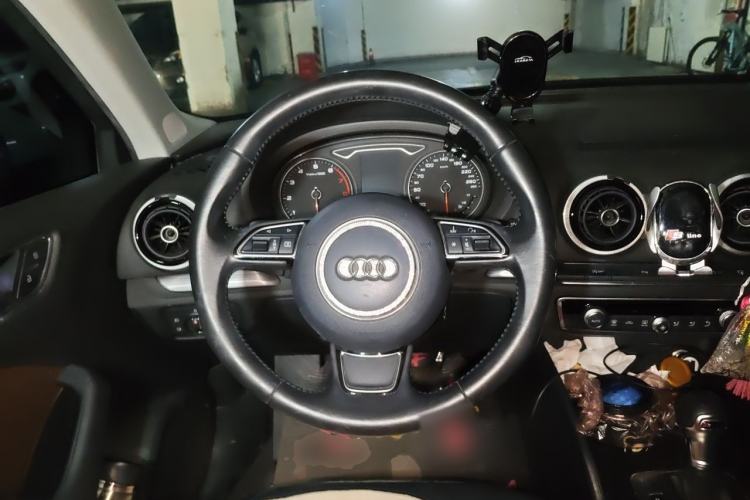 Used Audi A3 2016 Sportback 40 TFSI Style Edition Steering Wheel