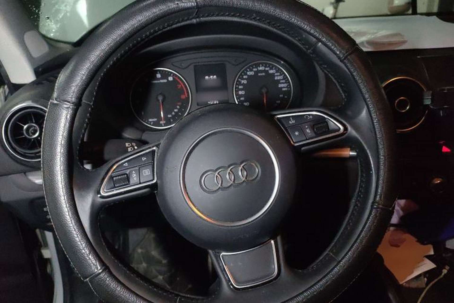 Used Audi A3 2016 Limousine 35 TFSI Prestige Edition Steering Wheel