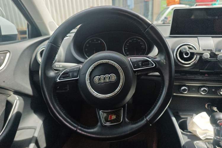 Used Audi A3 2016 Sportback 35 TFSI Ambition Steering Wheel