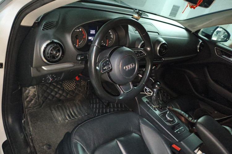 Used Audi A3 2016 Sportback 35 TFSI Style Edition Steering Wheel