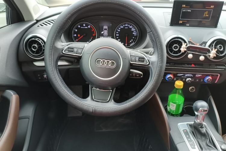 Used Audi A3 2016 Sportback 35 TFSI Style Edition Steering Wheel