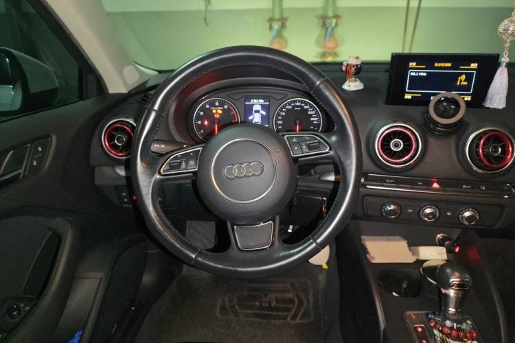 Used Audi A3 2016 Sportback 35 TFSI Ambition Steering Wheel