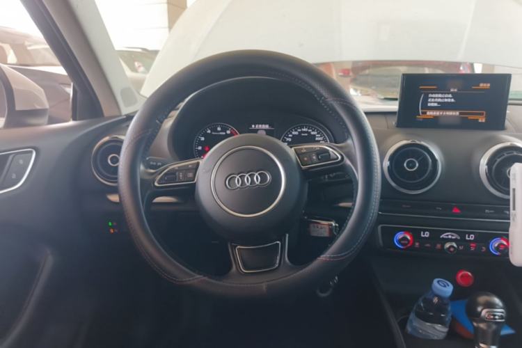 Used Audi A3 2016 Sportback 35 TFSI Style Edition Steering Wheel