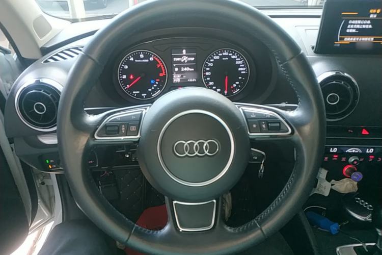 Used Audi A3 2016 Limousine 35 TFSI Style Edition Steering Wheel