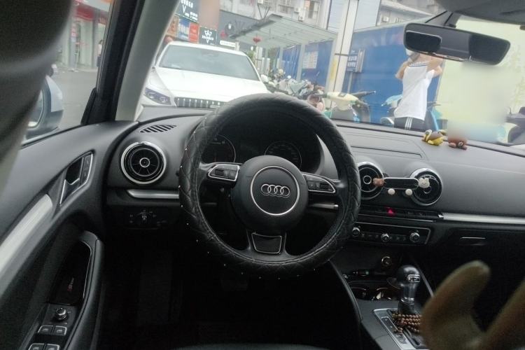 Used Audi A3 2016 Sportback 35 TFSI Style Edition Steering Wheel