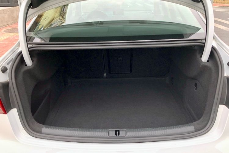 Used Audi A3 2016 Limousine 35 TFSI Ambition Edition Trunk