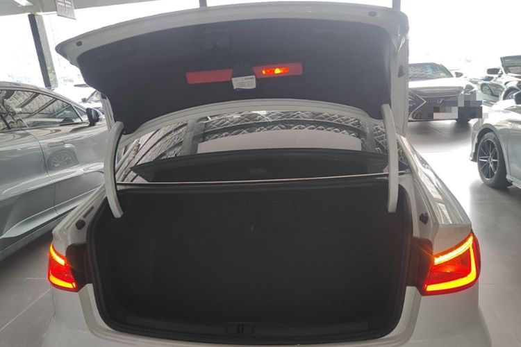 Used Audi A3 2016 Limousine 35 TFSI Prestige Edition Trunk