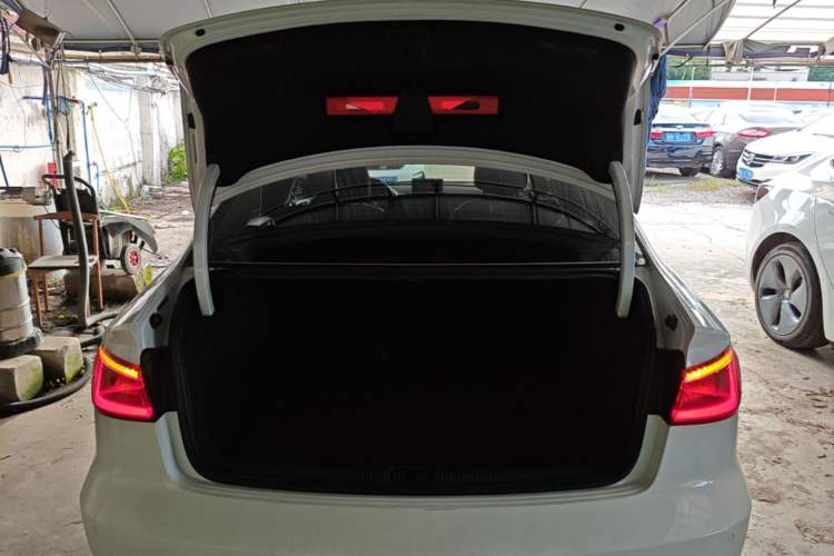 Used Audi A3 2016 Limousine 35 TFSI Prestige Edition Trunk