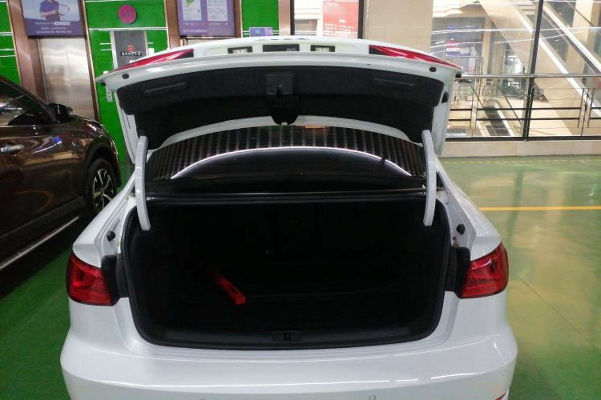 Used Audi A3 2016 Limousine 35 TFSI Prestige Edition Trunk