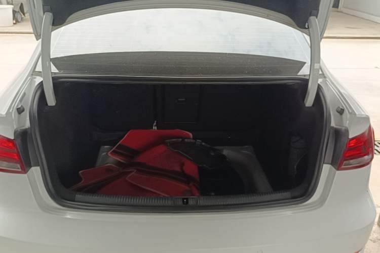 Used Audi A3 2016 Limousine 35 TFSI Ambition Edition Trunk