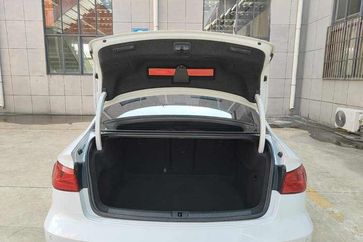 Used Audi A3 2016 Limousine 35 TFSI Prestige Edition Trunk