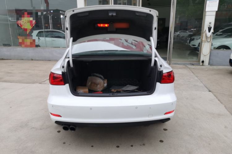 Used Audi A3 2016 Limousine 35 TFSI Style Edition Trunk