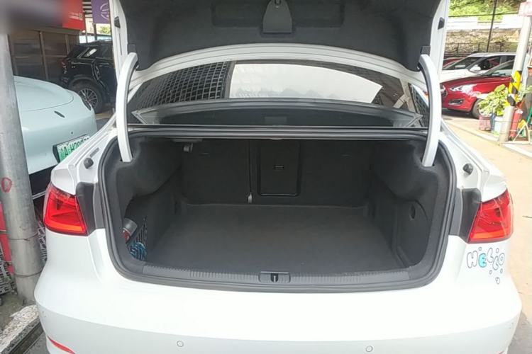 Used Audi A3 2016 Limousine 35 TFSI Style Edition Trunk