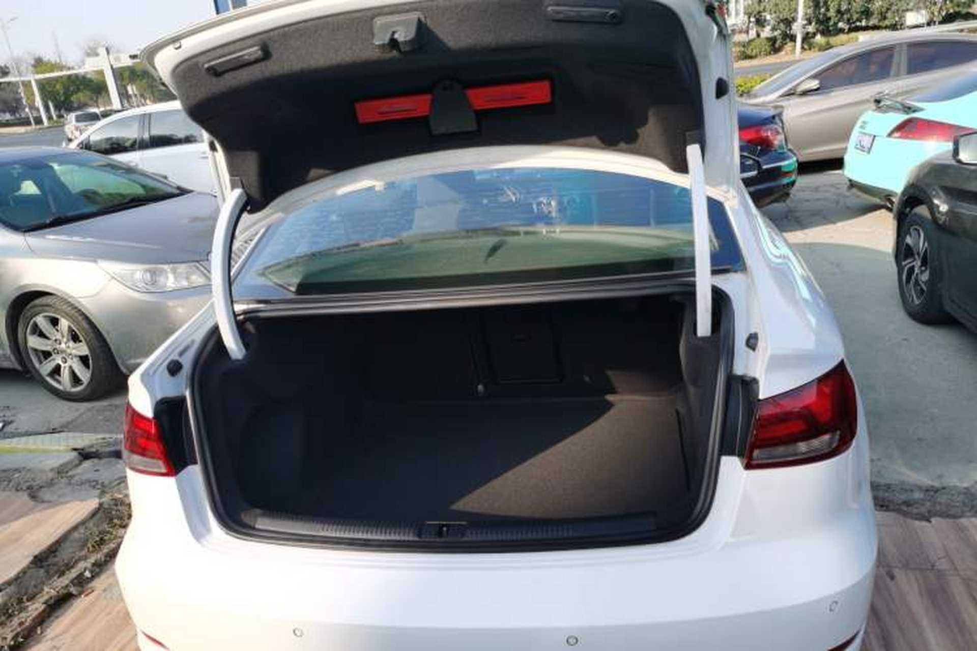 Used Audi A3 2016 Limousine 35 TFSI Ambition Edition Trunk