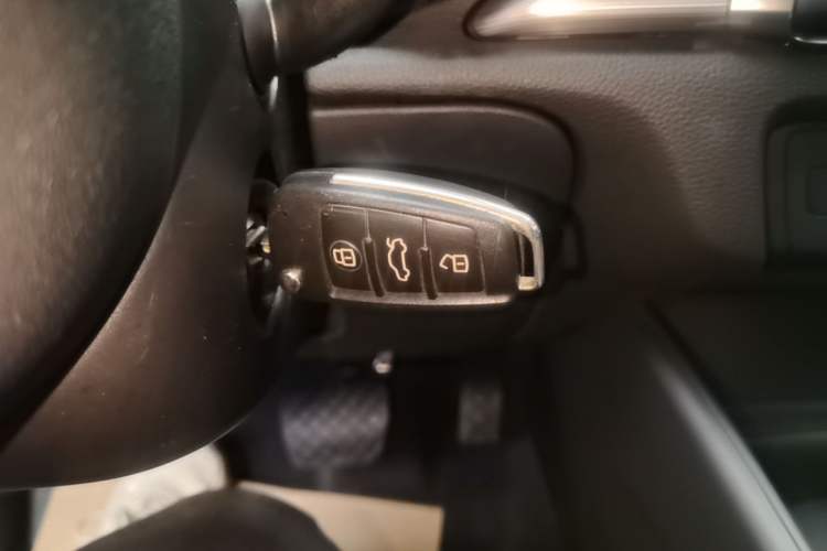 Used Audi A3 2016 Sportback 35 TFSI Ambition Vehicle Key