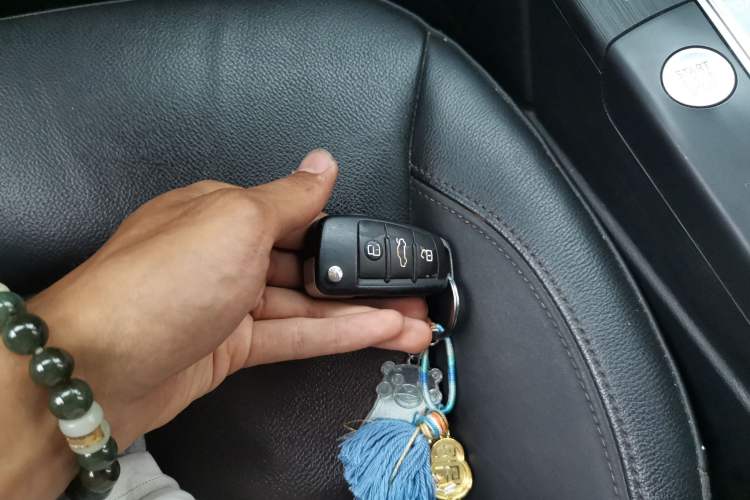 Used Audi A3 2016 Limousine 40 TFSI Style Edition Vehicle Key