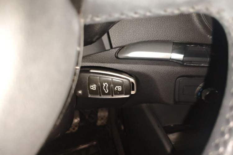 Used Audi A3 2016 Sportback 35 TFSI Ambition Edition Vehicle Key